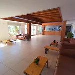 Gardens Complex فندق
