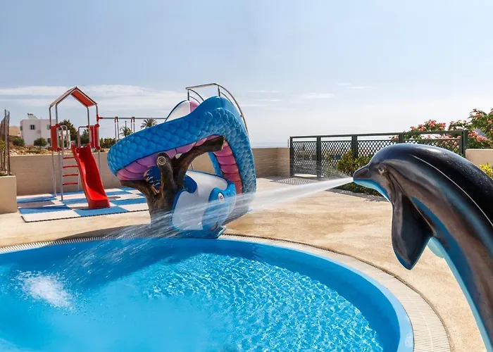 فندق Gardens Complex لينثوس