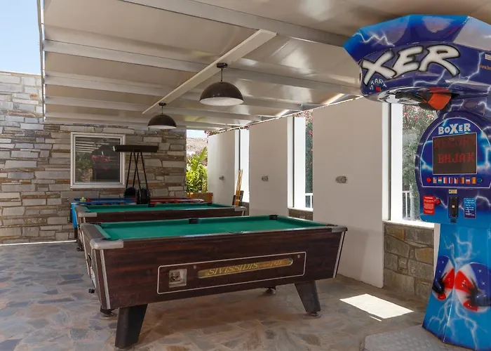 Gardens Complex Hotell