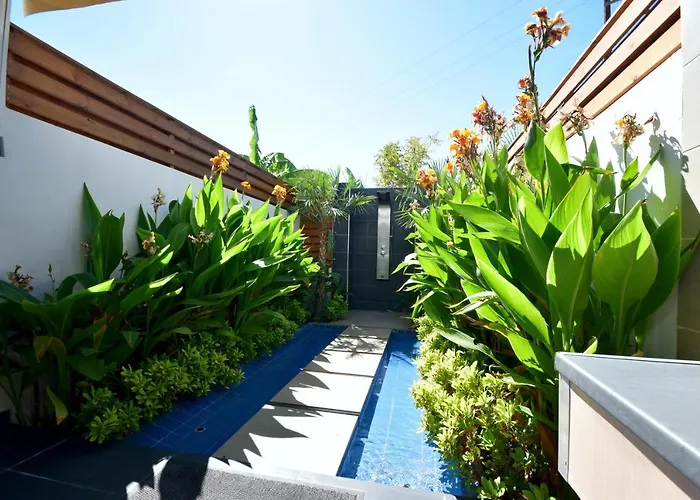 Gardens Complex Hotel 3*