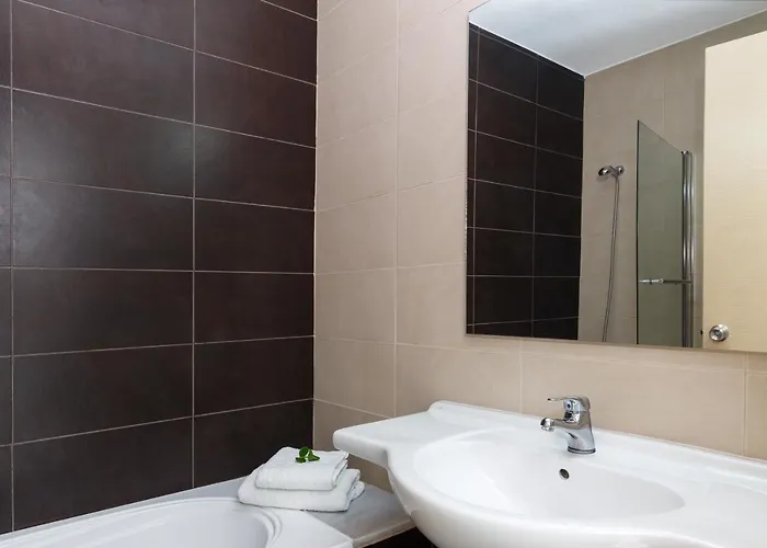 Отель Gardens Complex