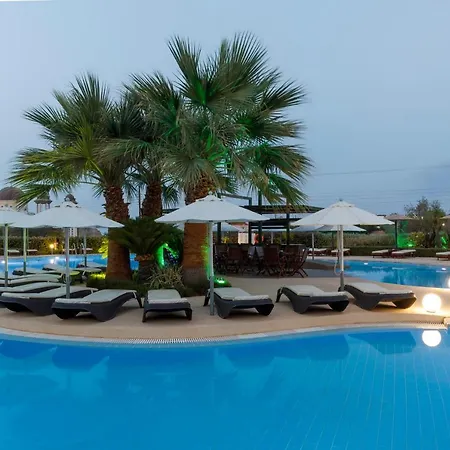Gardens Complex 3*