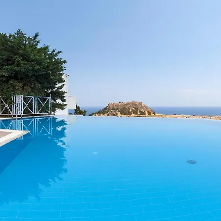 Gardens Complex Otel