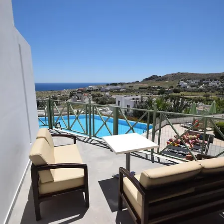 Hotel Gardens Complex 3*